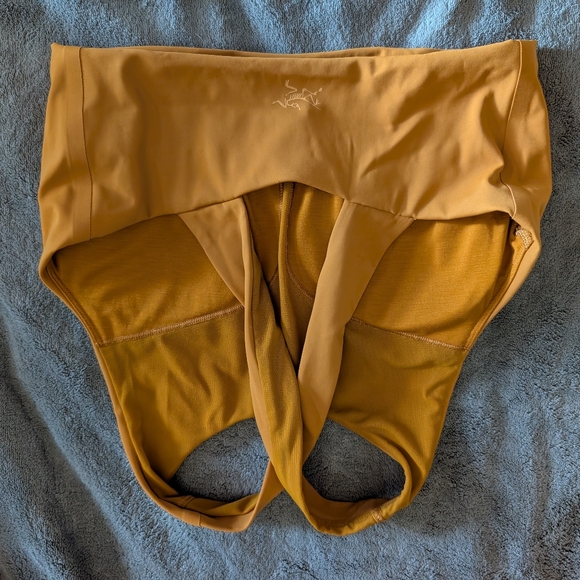 3 Arc'teryx Soria Crossback Bra Tank Top Bundle Revel Gold Black Vitality Blue - Picture 6 of 16